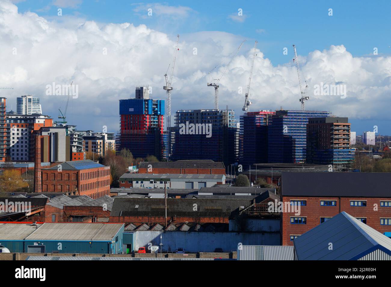 Apartments being built on the former Monk Bridge site in Leeds City