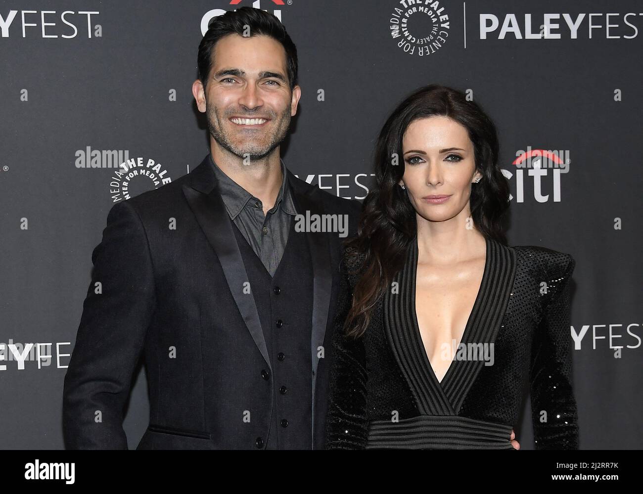 L R Tyler Hoechlin And Elizabeth Tulloch At Paleyfest La Superman And Lois Held At The Dolby