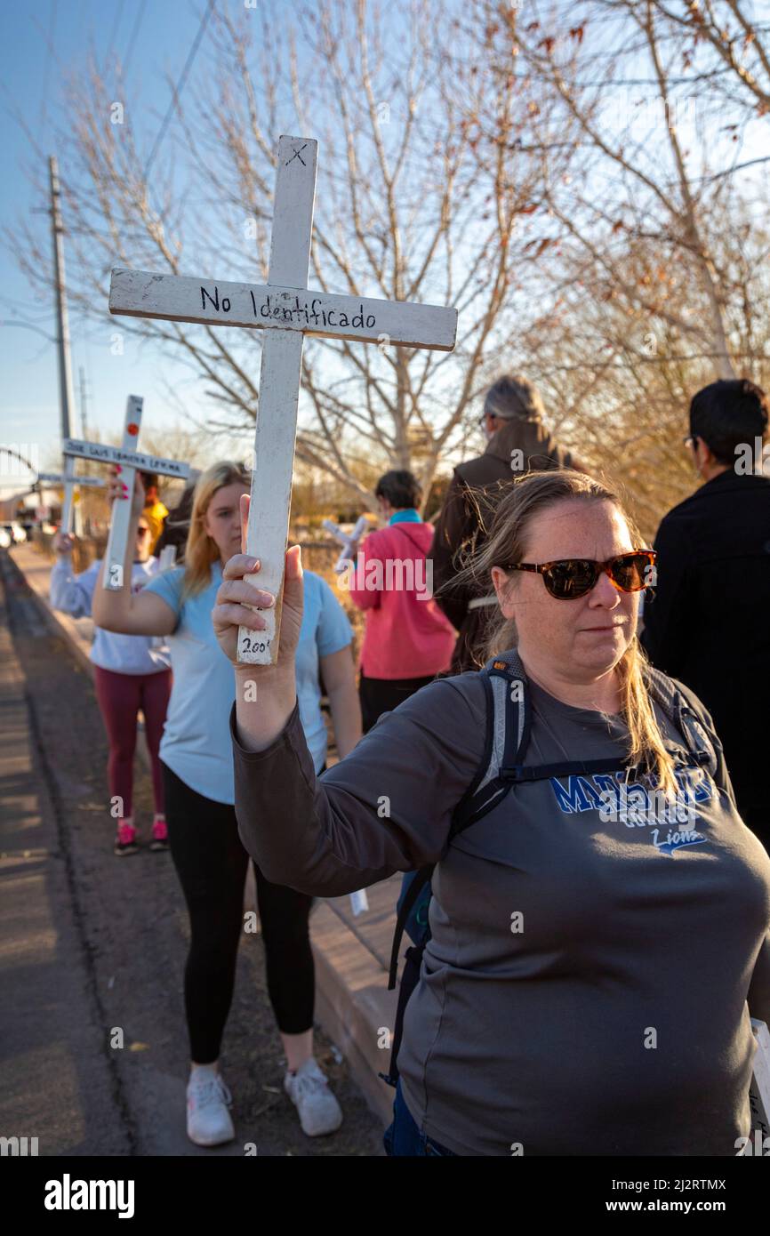 Douglas, Arizona - 'Healing Our Borders' prayer vigil remembers migrants who died crossing the U.S.-Mexico border. Three hundred bodies have been reco Stock Photo