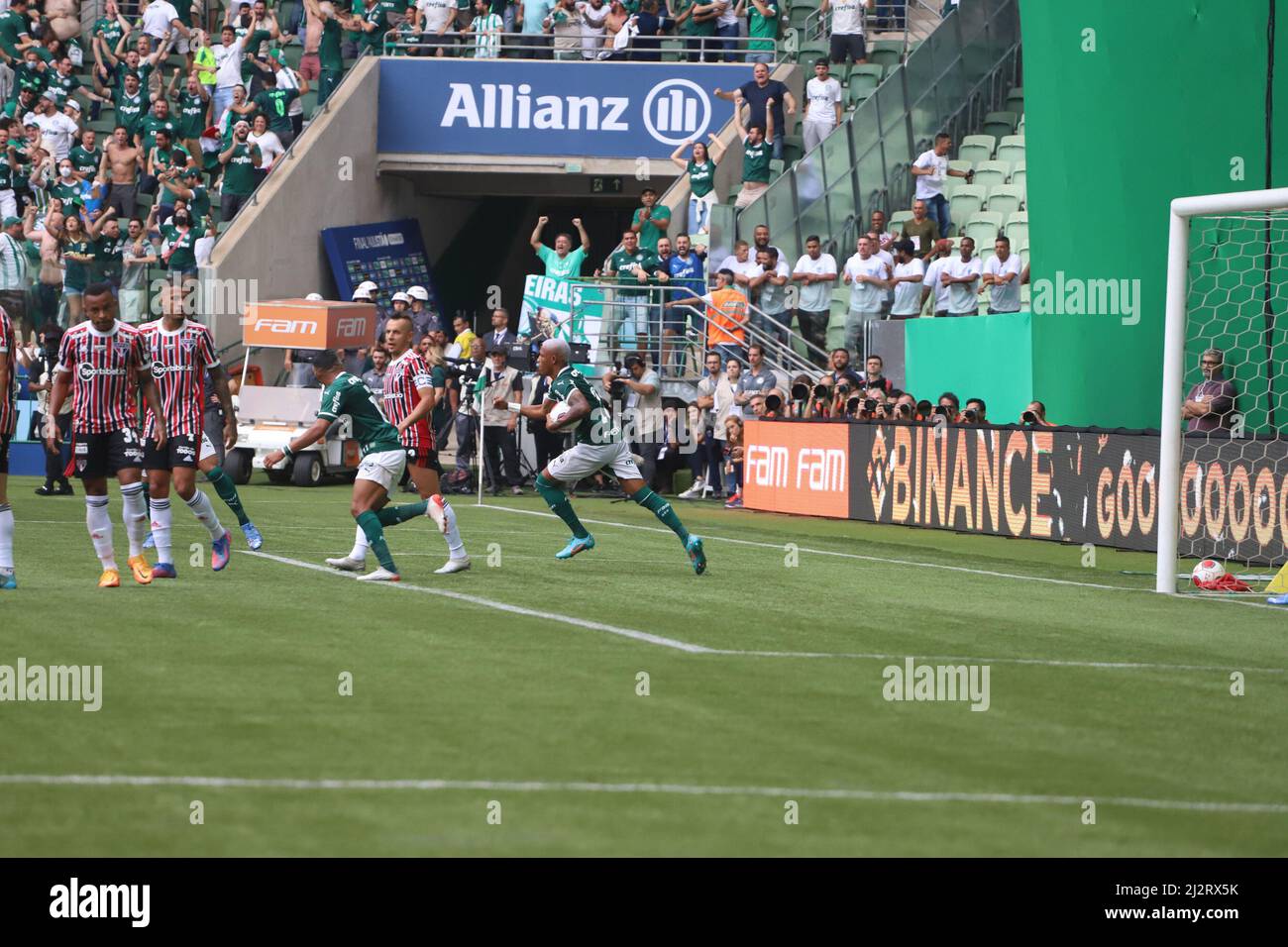 Palmeiras] Palmeiras beats São Paulo and are the 2022 Campeonato Paulista  winners : r/soccer