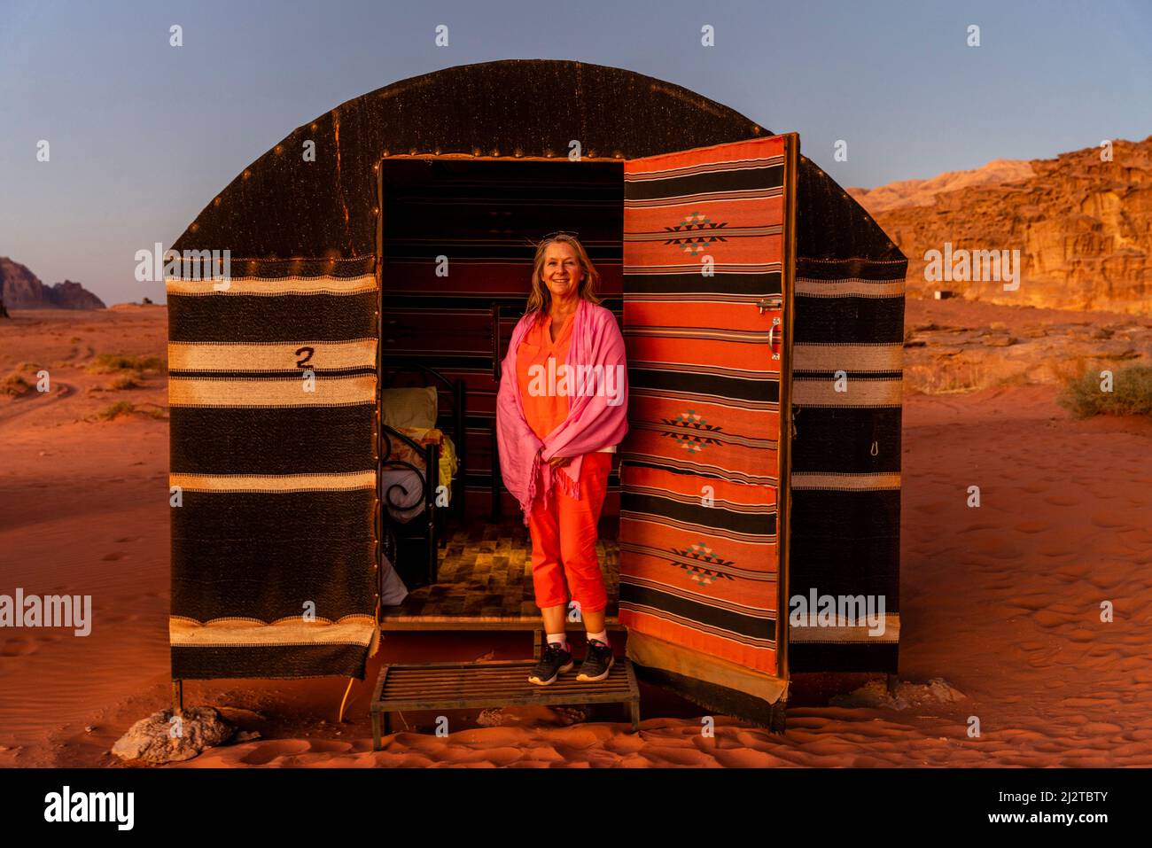 Bedouin woman smile hi-res stock photography and images - Alamy