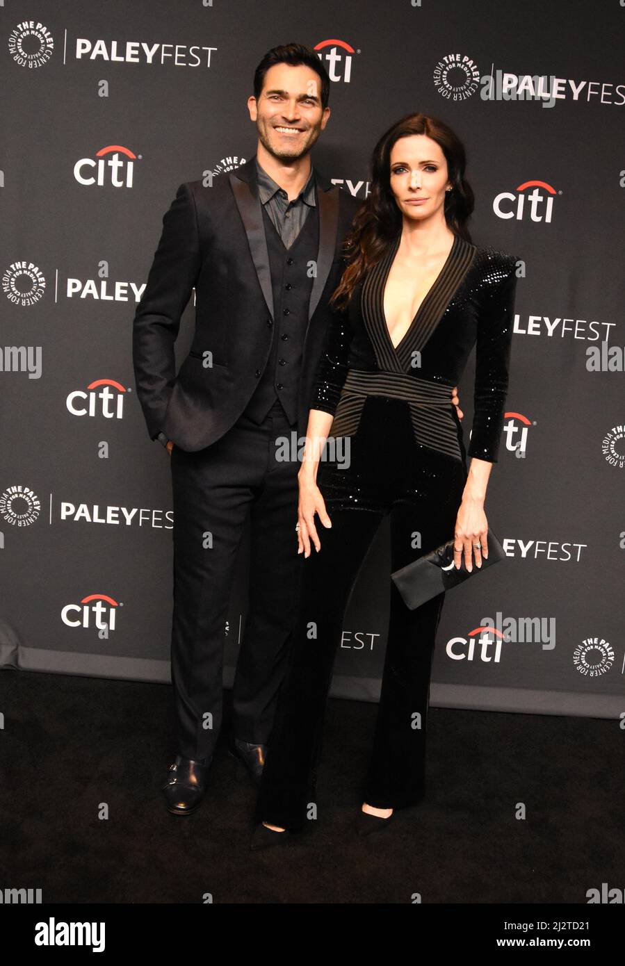 ビッツィー・トゥロック直筆サイン入り超大型写真…Bitsie Tulloch Tulloch bitsie hi-res stock photography and images - Page 4