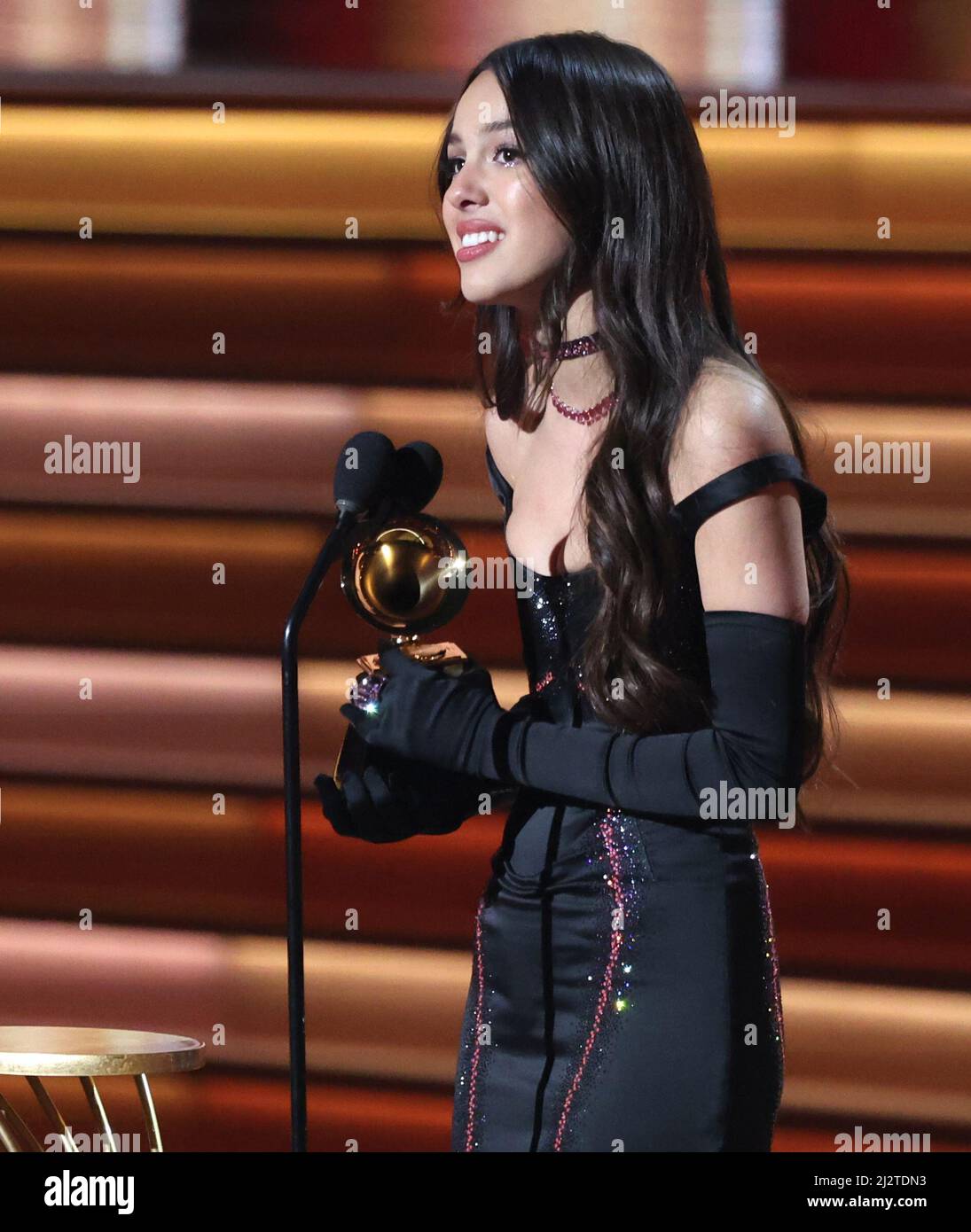 Olivia rodrigo grammy award hi-res stock photography and images - Alamy