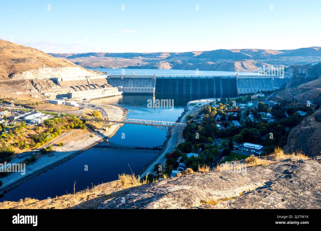 Grand Coulee Dam and Columbia River Stock Photo Alamy