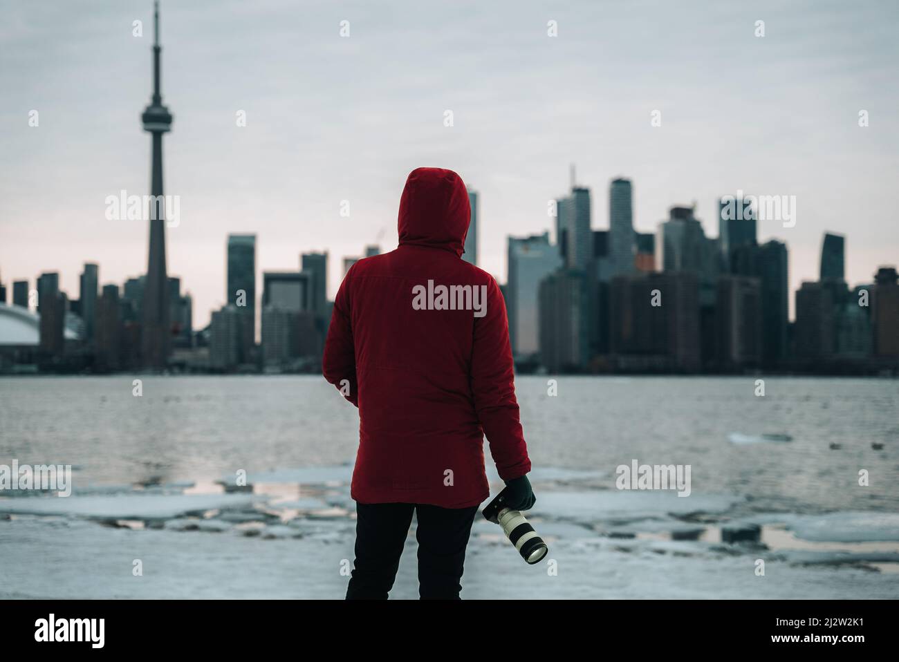 Toronto snow skyline hi-res stock photography and images - Alamy