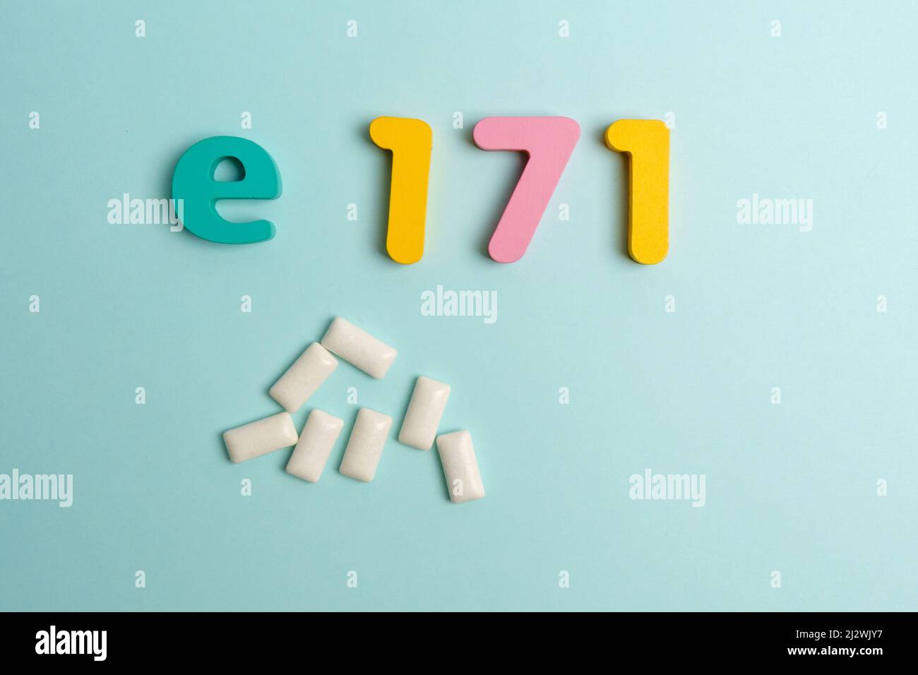 Titanium dioxide in the European Union. Titanium dioxide additive