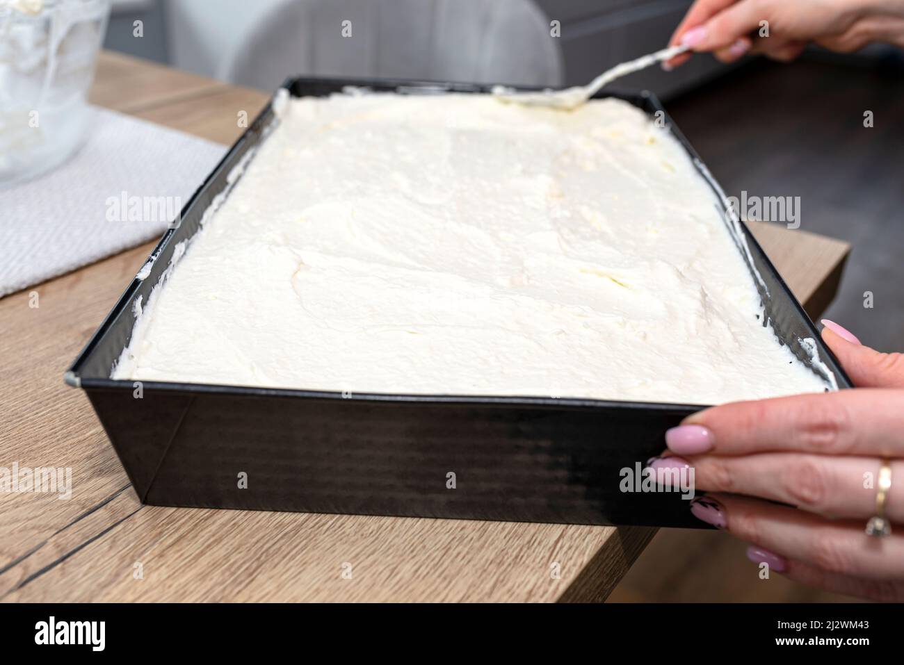 можно ли выпекать на фольге вместо пергаментной бумаги в духовке пиццу фото 44