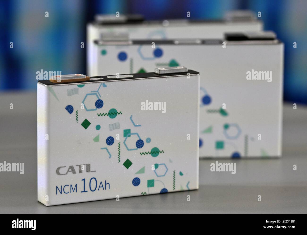 Arnstadt, Germany. 04th Apr, 2022. Nickel-cobalt-manganese battery cells  for use in electric cars are presented at the Contemporary Amperex  Technology Thuringia GmbH (CATL) battery cell factory. Chinese battery  manufacturer CATL will ramp