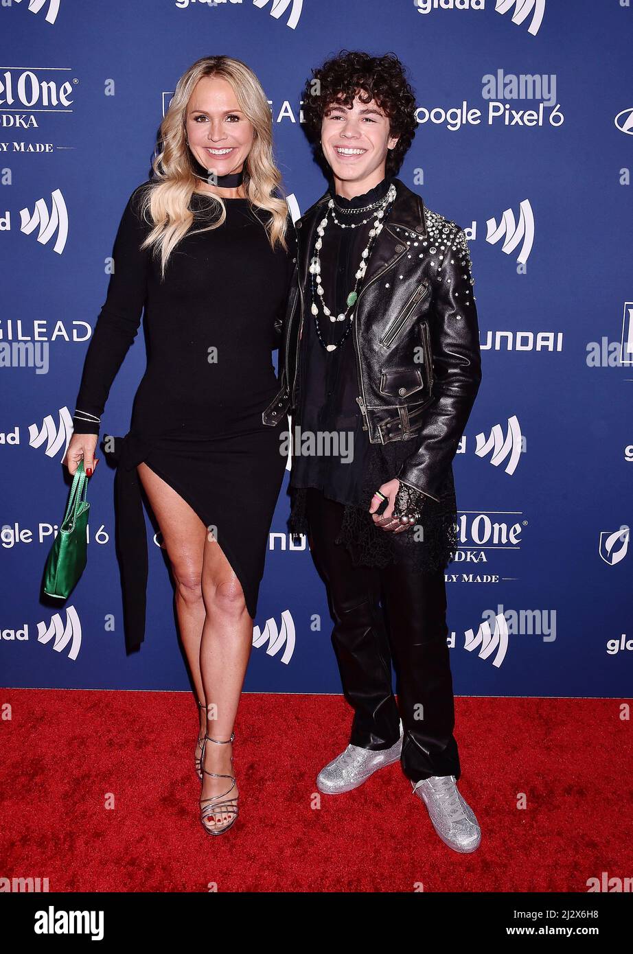 Beverly Hills, Ca. 02nd Apr, 2022. Barbara Alyn Woods (L) and Zackary