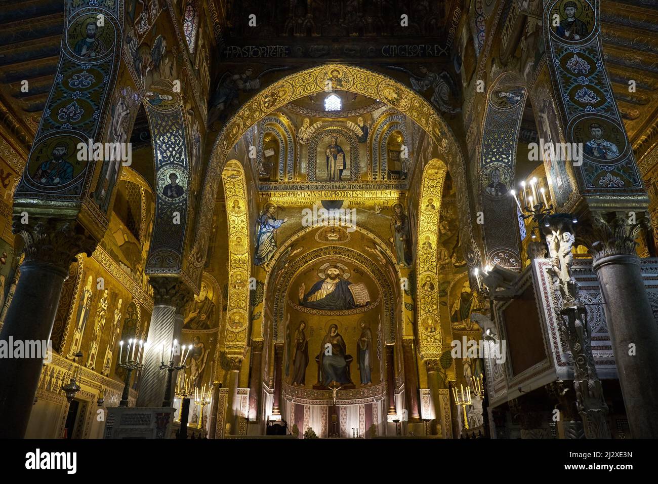 View of interior of palermo cathedral hi-res stock photography and ...