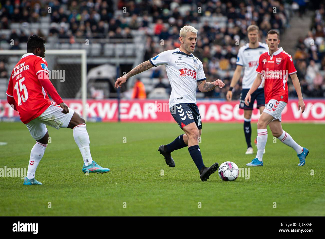 Aarhus, Denmark. 03rd, April 2022. Jack Wilshere (10) of AGF seen during the 3F Superliga match between Aarhus GF and Vejle Boldklub at Ceres Park in Aarhus. (Photo credit: Gonzales Photo - Morten Kjaer). Stock Photo