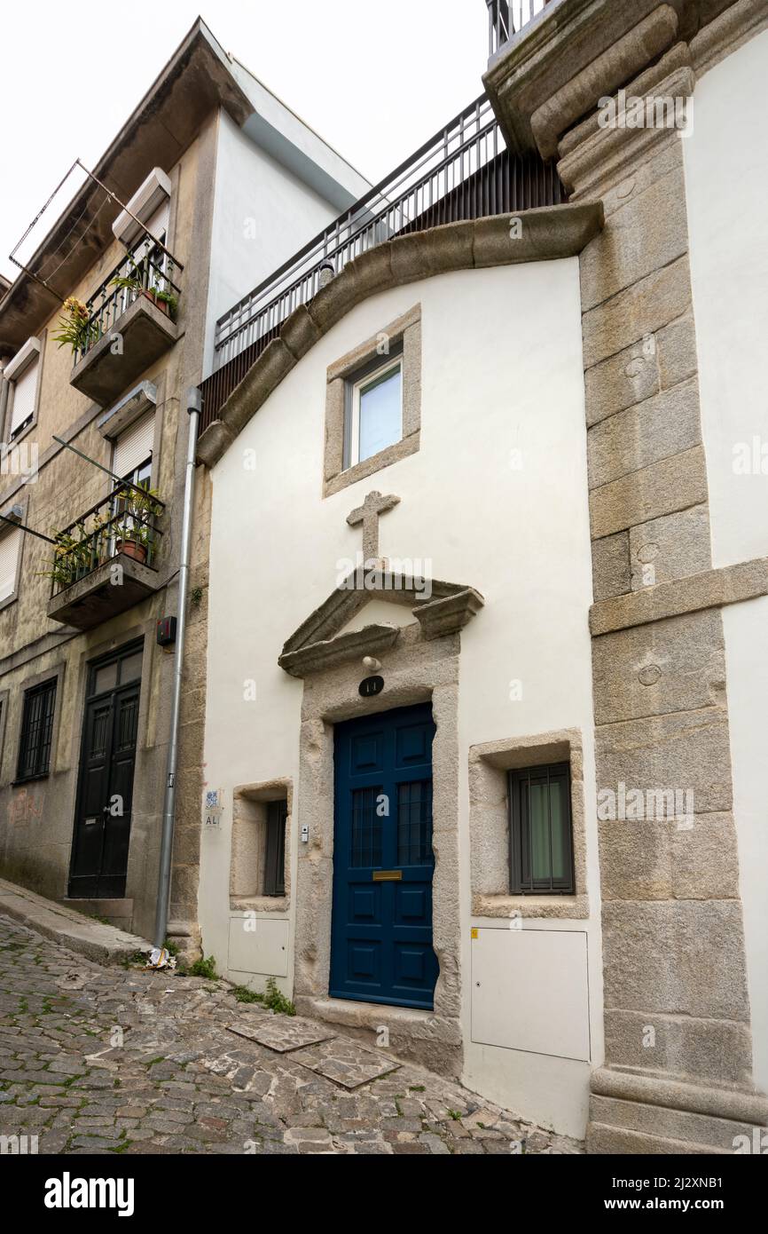 Porto, Portugal. March 2022.  external view of a small chapel on a street in the historic center of the city. Stock Photo
