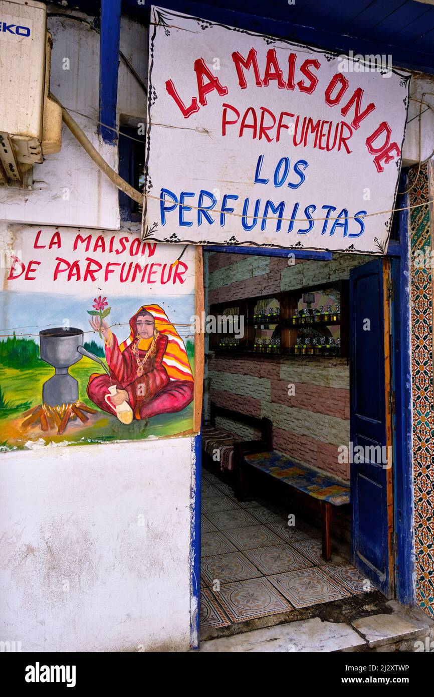 Tunisia, Tunis, Medina listed as World Heritage by Unesco, perfume shop Stock Photo
