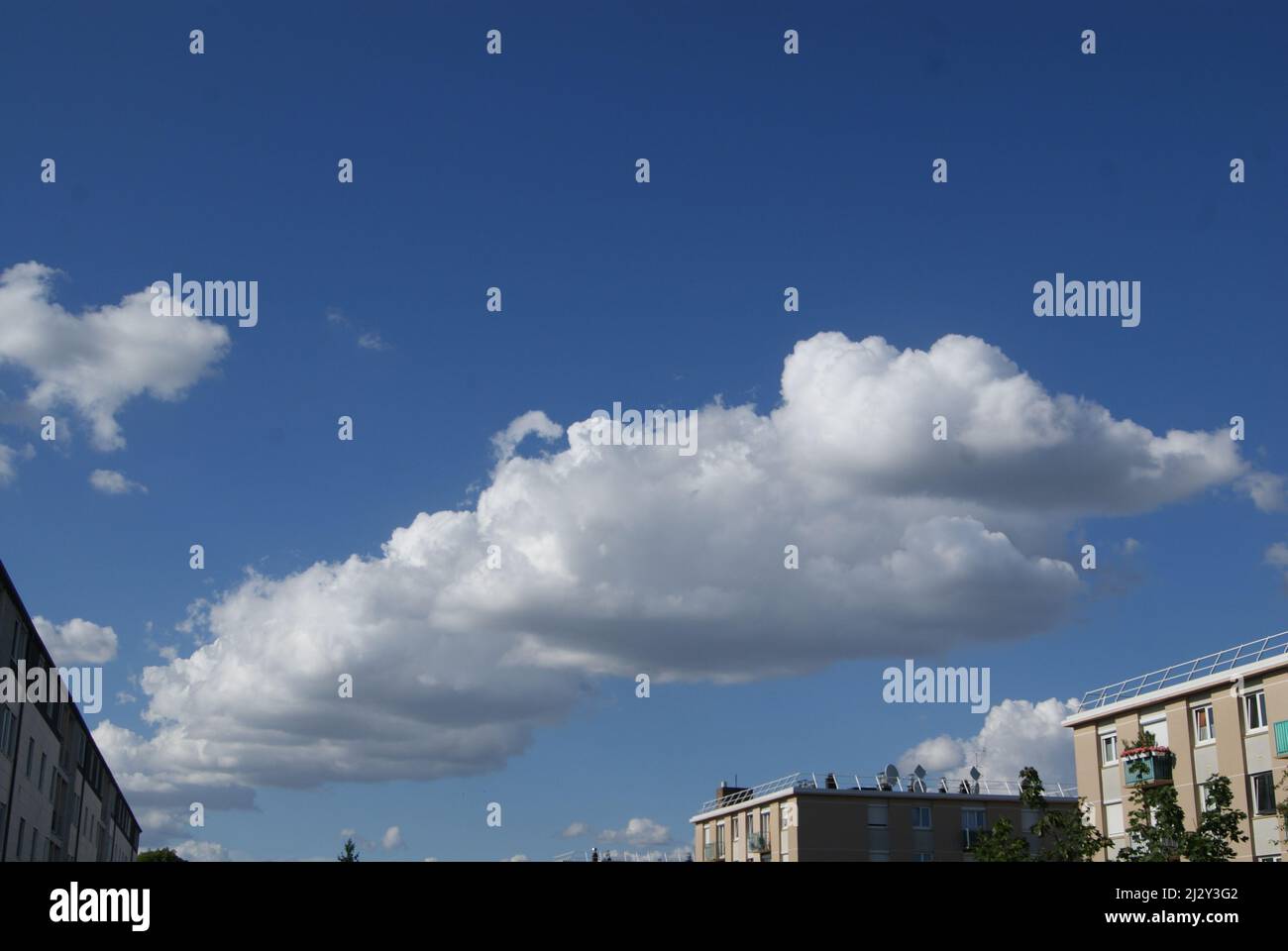 nuages au dessus de villejuif,val de marne,france Stock Photo
