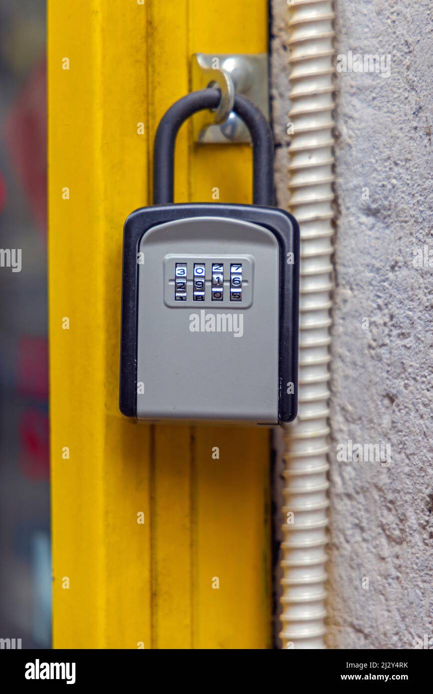 Combination Numbers Key Lock Box Entrance Door Security Stock Photo Alamy