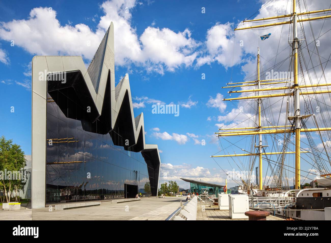 Glasgow Riverside Museum by architect Zaha Hadid, Glenlee sailing ship