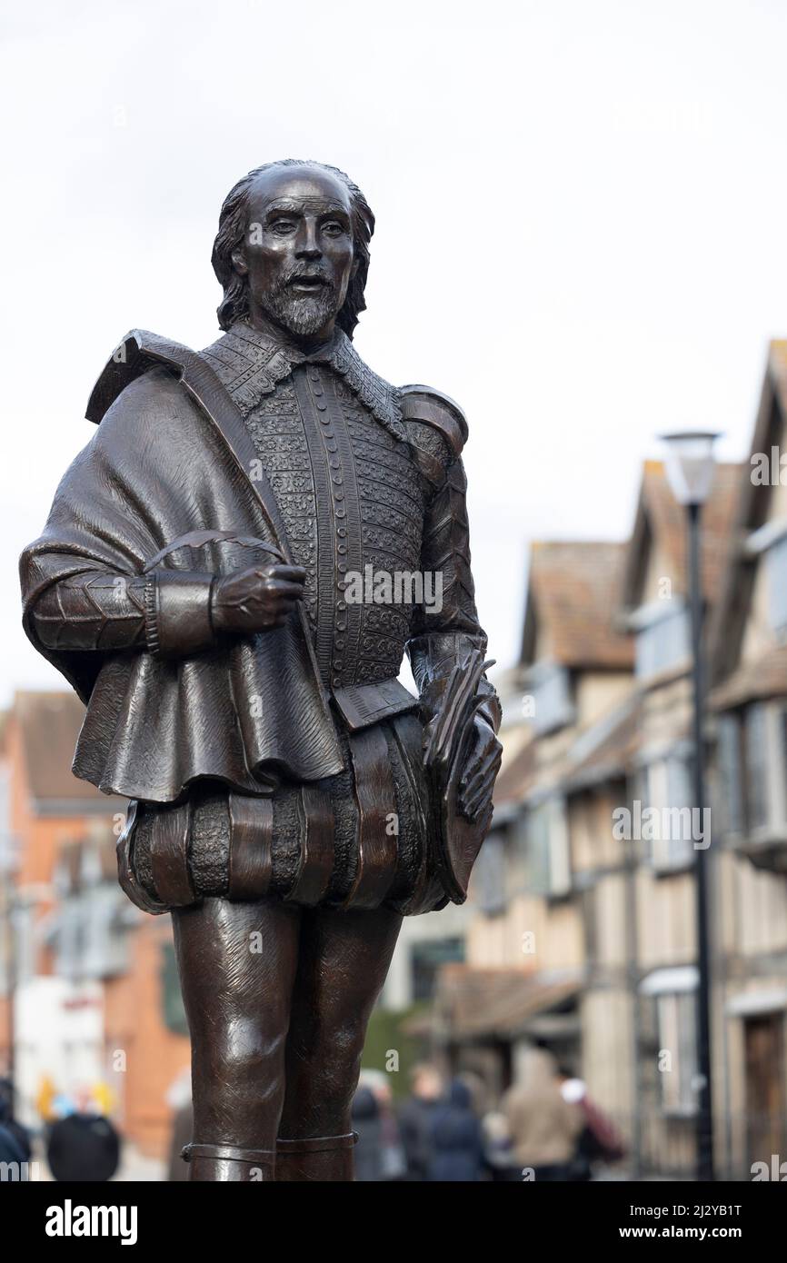 Statue Of Playwright William Shakespeare On Henley Street In Stratford Upon Avon In Warwickshire UK Stock Photo