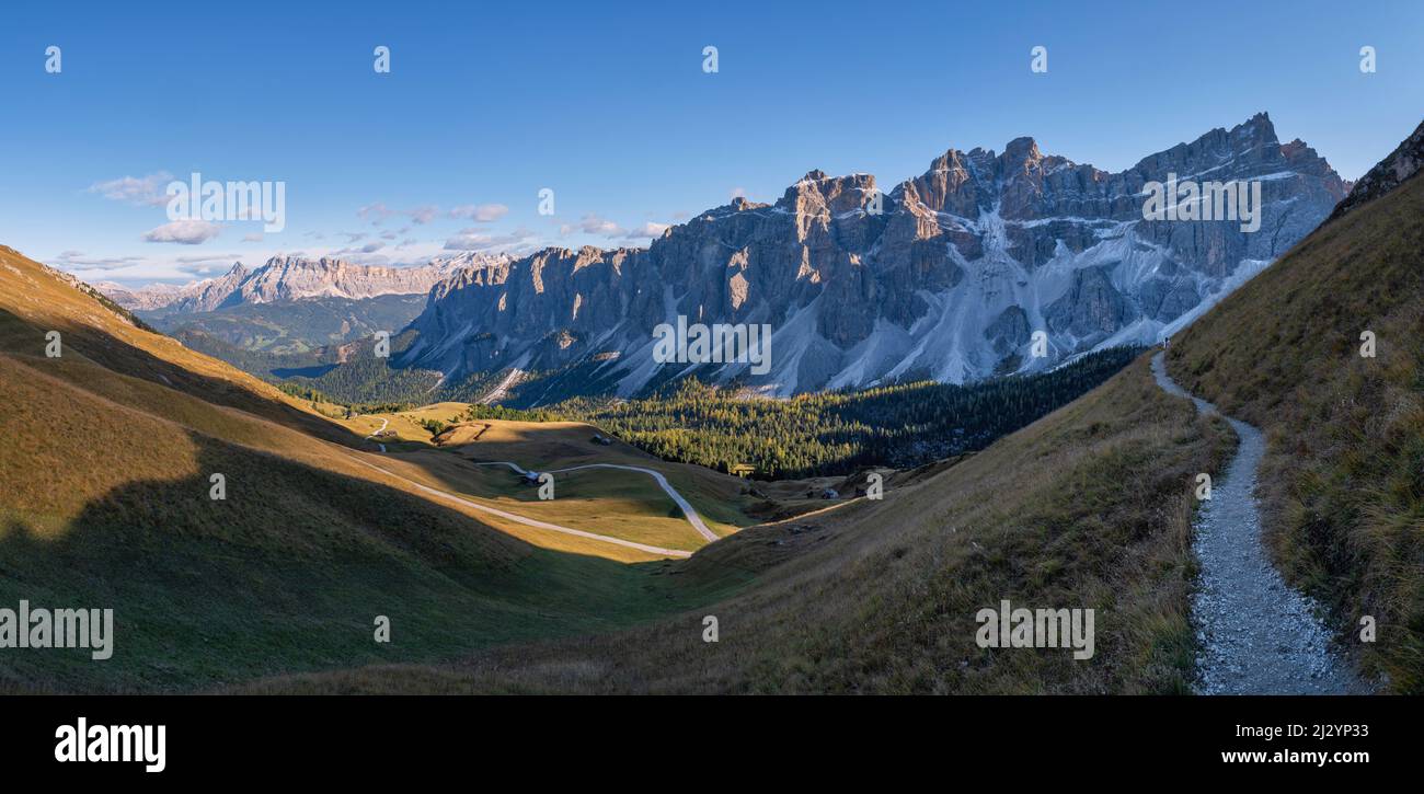 View of the overwhelming panorama of the Geisler Group, Puez-Geisler Nature Park, Lungiarü, Dolomites, Italy, Europe Stock Photo