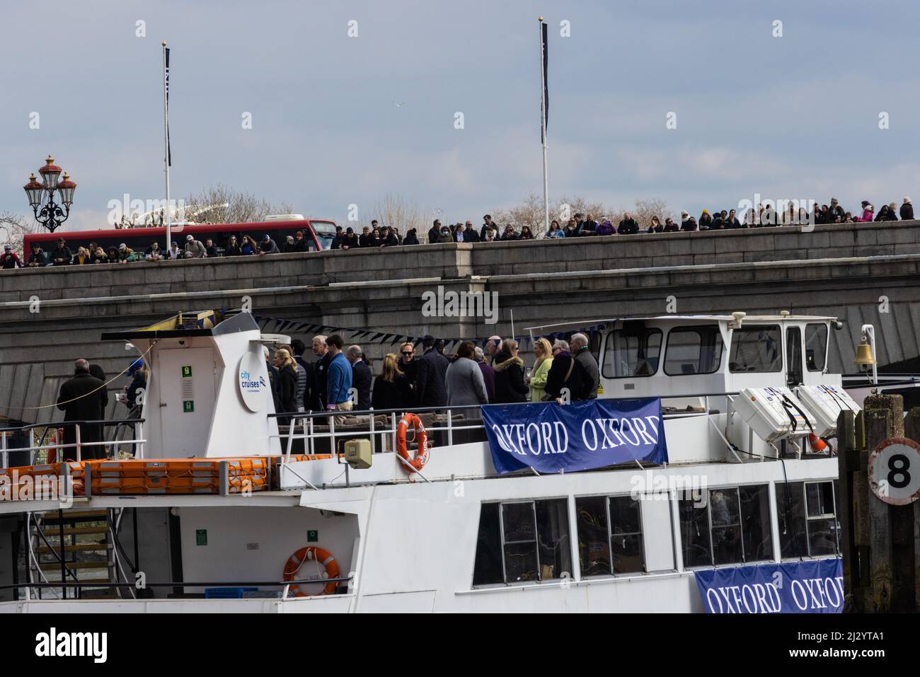 Oxford Cambridge Boat Race 2022 Stock Photo - Alamy