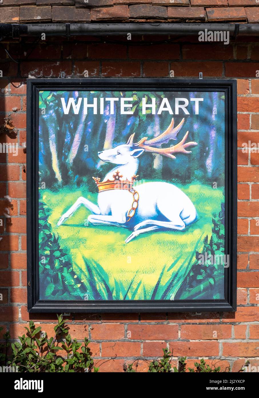 White hart sherfield hires stock photography and images Alamy