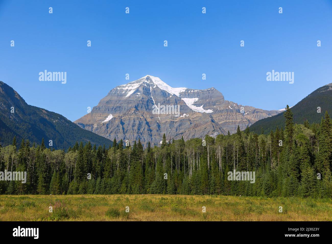 Mount Robson Provincial Park, Mount Robson Stock Photo Alamy