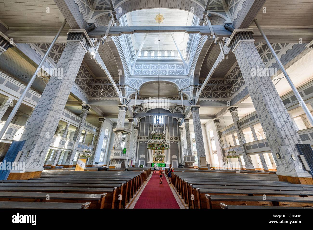 kerim-ki-has-the-largest-wooden-church-in-the-world-kerim-ki