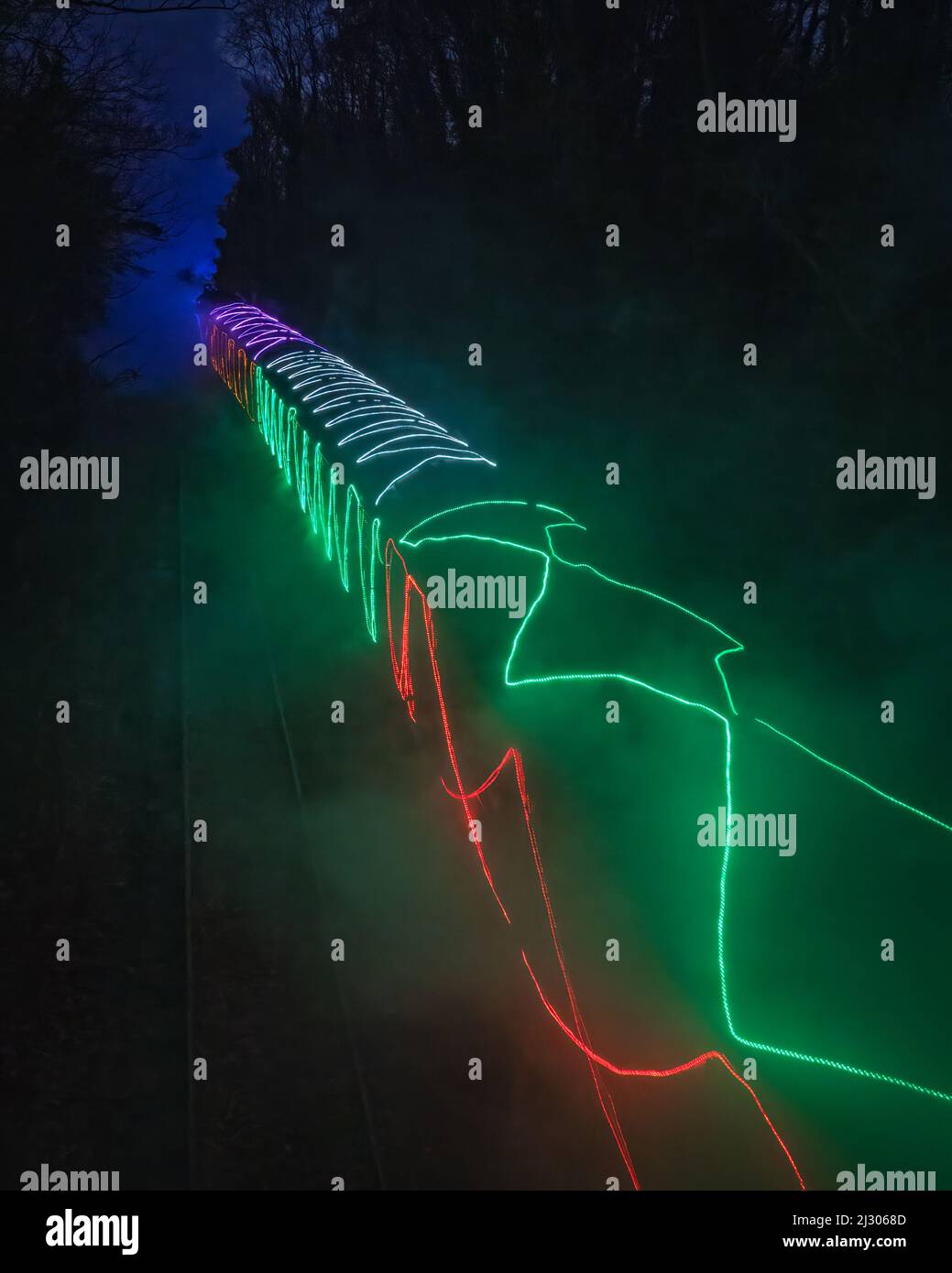 7828 Odney Manor pulling the illuminated 'Winter Lights