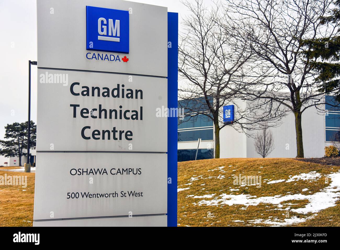 Oshawa, Canada - March 14, 2022: The GM Canada Canadian Technical Centre, Oshawa Campus on Wentworth Street. GM is ramping up auto production in Ontar Stock Photo