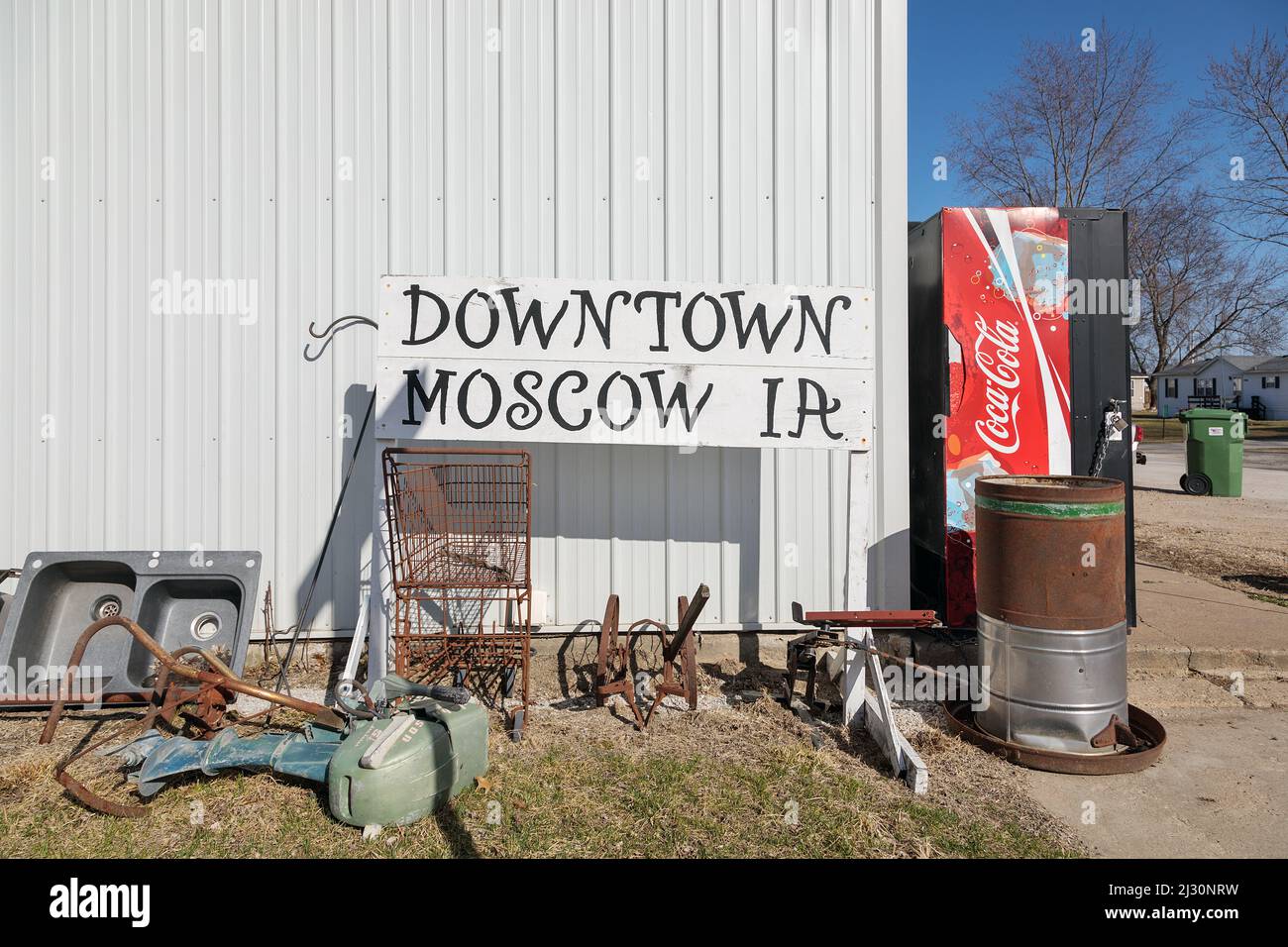 Downtown Moscow, Iowa, population 290 Stock Photo Alamy
