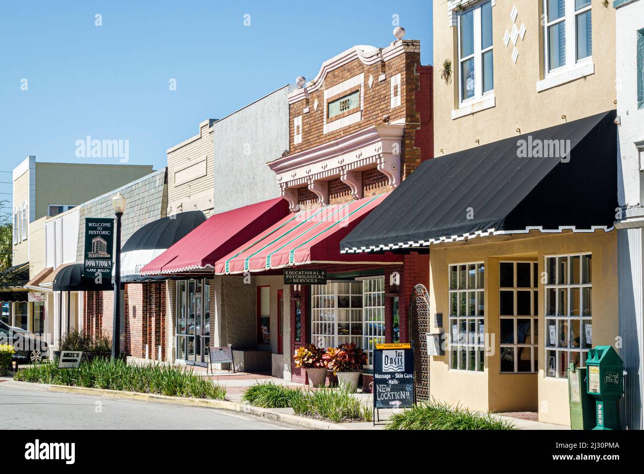 Main street shopping district hires stock photography and images Alamy