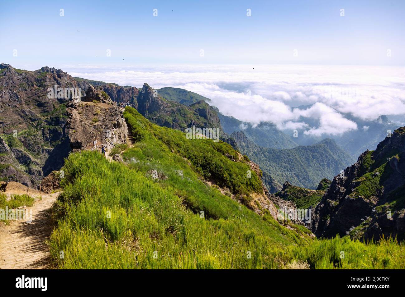 Pico do Arieiro, Pico Ruivo, Miradouro Ninho da Manta, trail PR1 Stock Photo