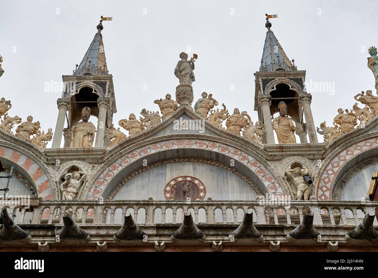 View from the Piazzetta dei Leoncini to the world-famous Basilica di San Marco (St. Mark&#39;s Basilica) with gilded interior vaults, countless mosaics and an integrated museum, Venice, Italy, Europe Stock Photo