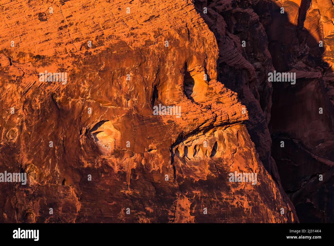 With a little imagination, you can see a figure in almost every rock in the Valley of Fire Stock Photo