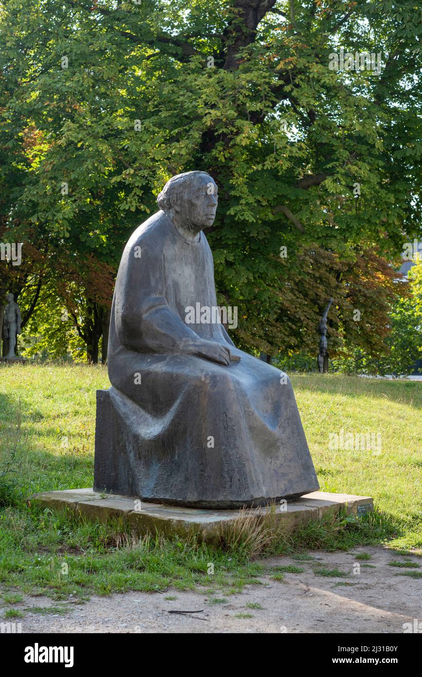 Käthe Kollwitz, sculpture by Gustav Seitz, Magdeburg Sculpture Park, Saxony-Anhalt, Germany Stock Photo