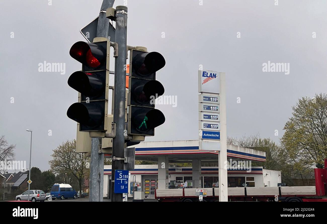 99 euros offered hires stock photography and images Alamy