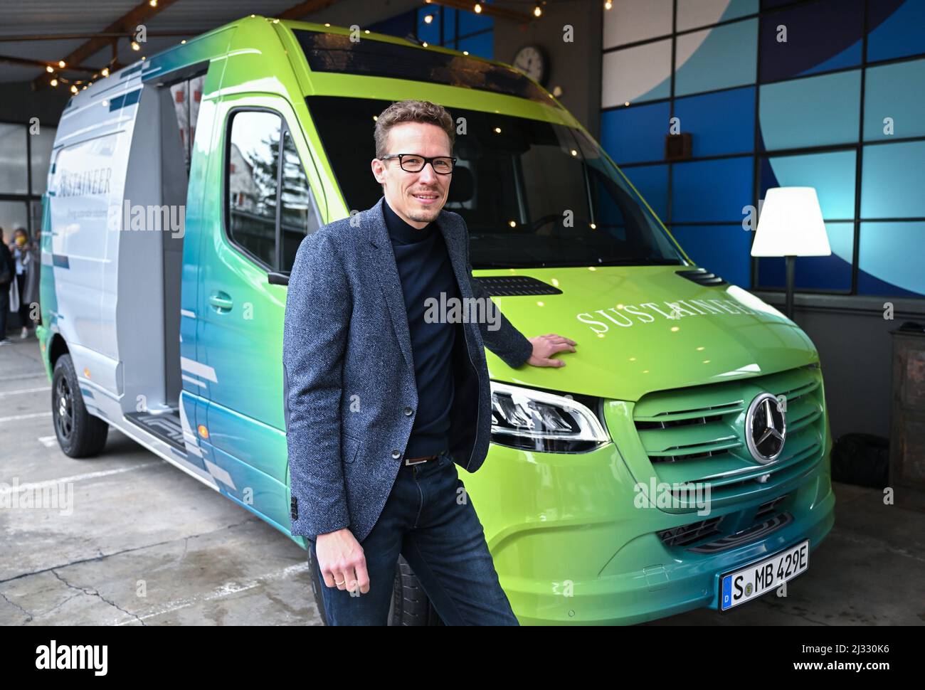 Sprinter Vans High Resolution Stock Photography and Images - Alamy