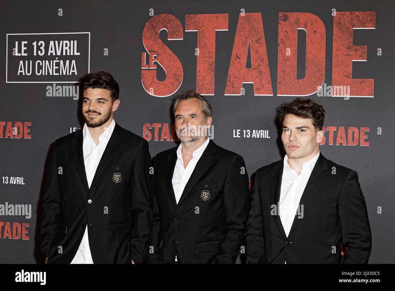 paris-france-04th-apr-2022-romain-ntamack-ugo-mola-and-antoine