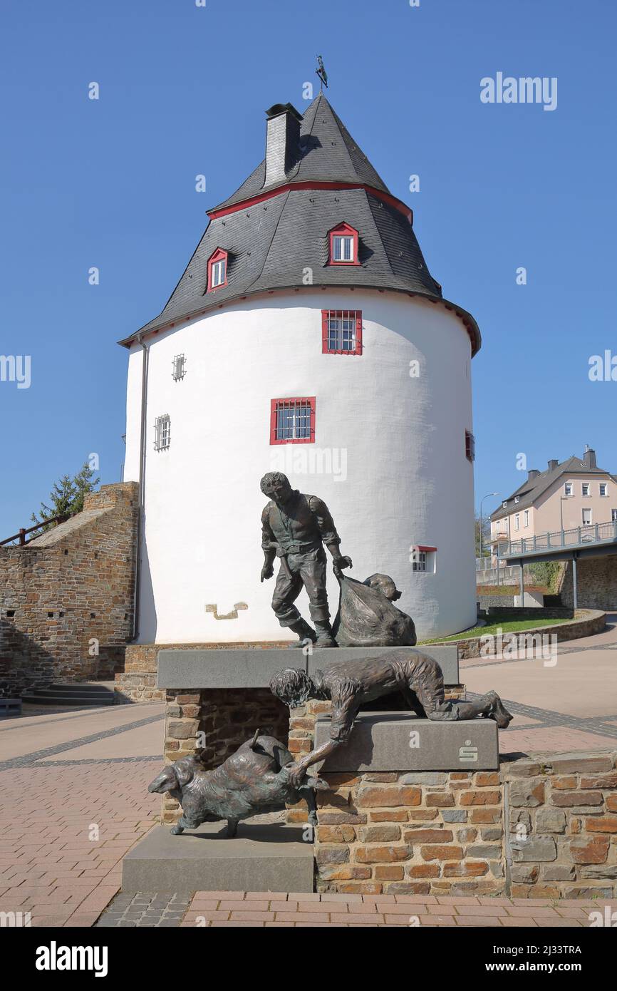 Monument to Johannes Bückler alias Schinderhannes with Schinderhannesturm in Simmern in the Hunsrück, Rhineland-Palatinate, Germany Stock Photo