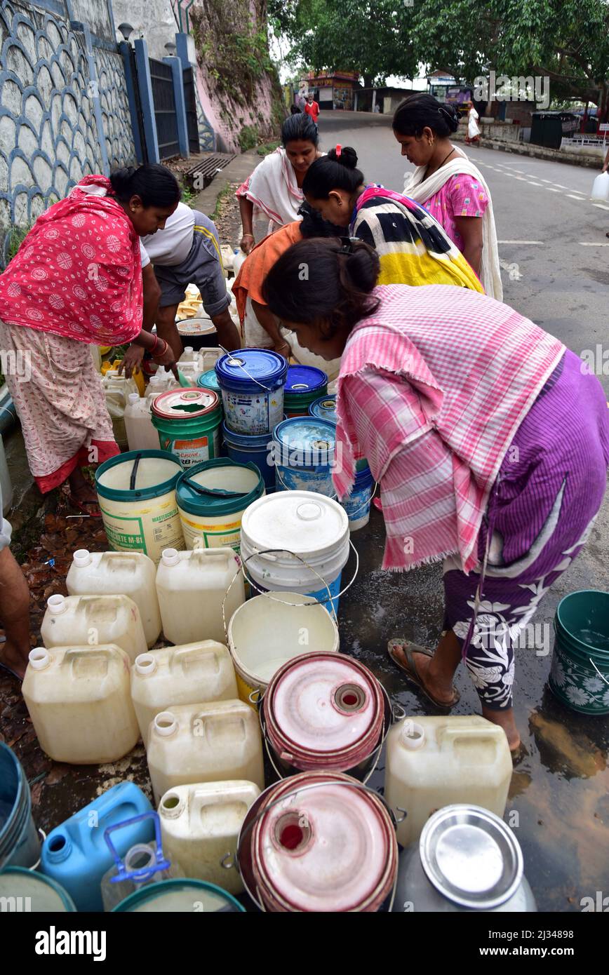 Guwahati, Guwahati, India. 5th Apr, 2022. Women collect drinking water