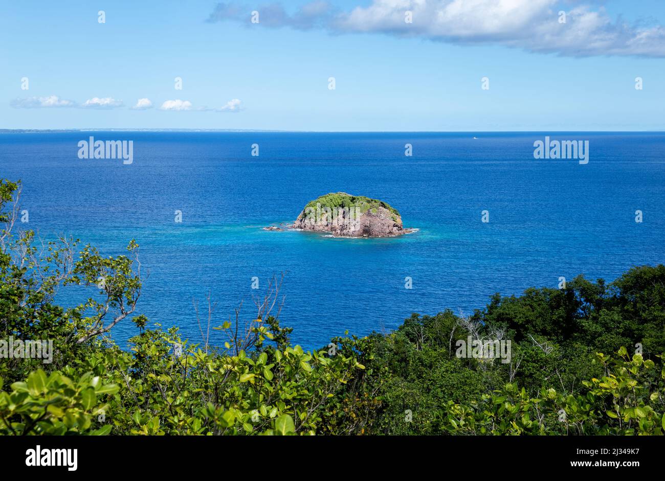 Island Le Pate, Terre-de-Bas, Iles des Saintes, Les Saintes, Guadeloupe,  Lesser Antilles, Caribbean. View from the “Trace Jaune” hiking trail Stock  Photo - Alamy