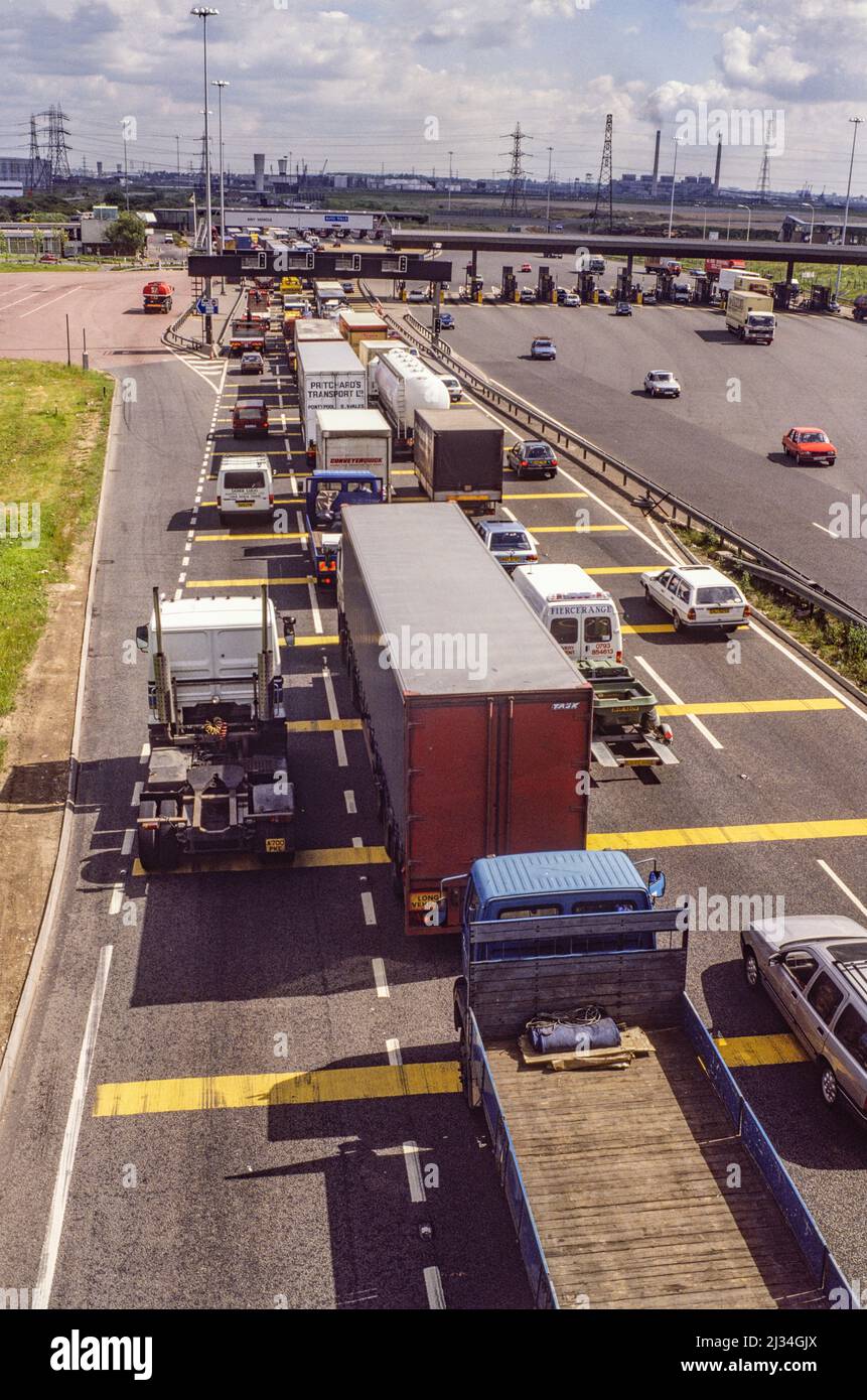Traffic on the approach road to the Dartford tunnel in 1988. Before the