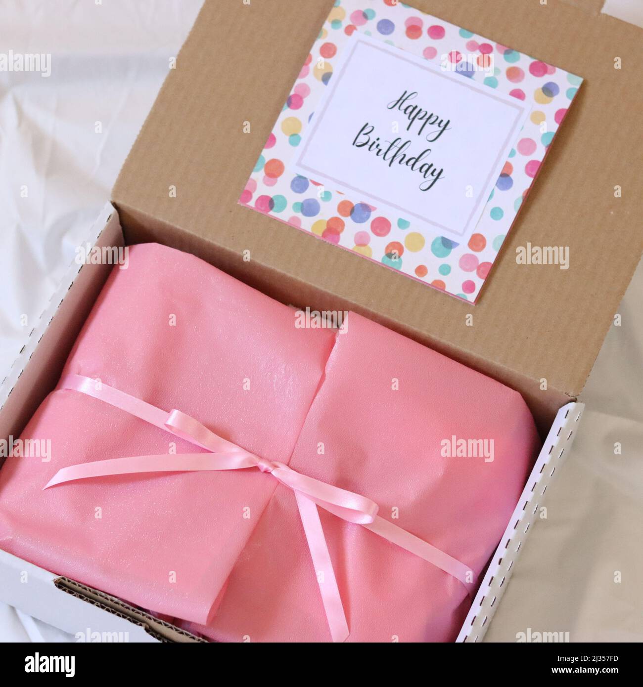 Opened present hi-res stock photography and images - Alamy