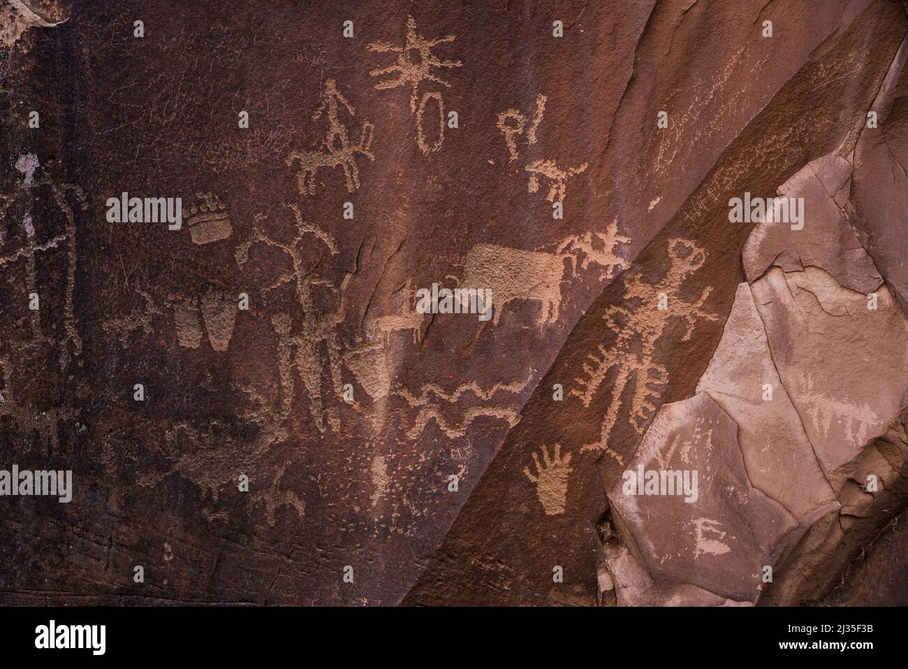 Petroglyphs on Newspaper Rock in Canyonlands National Park, Utah, USA Stock Photo