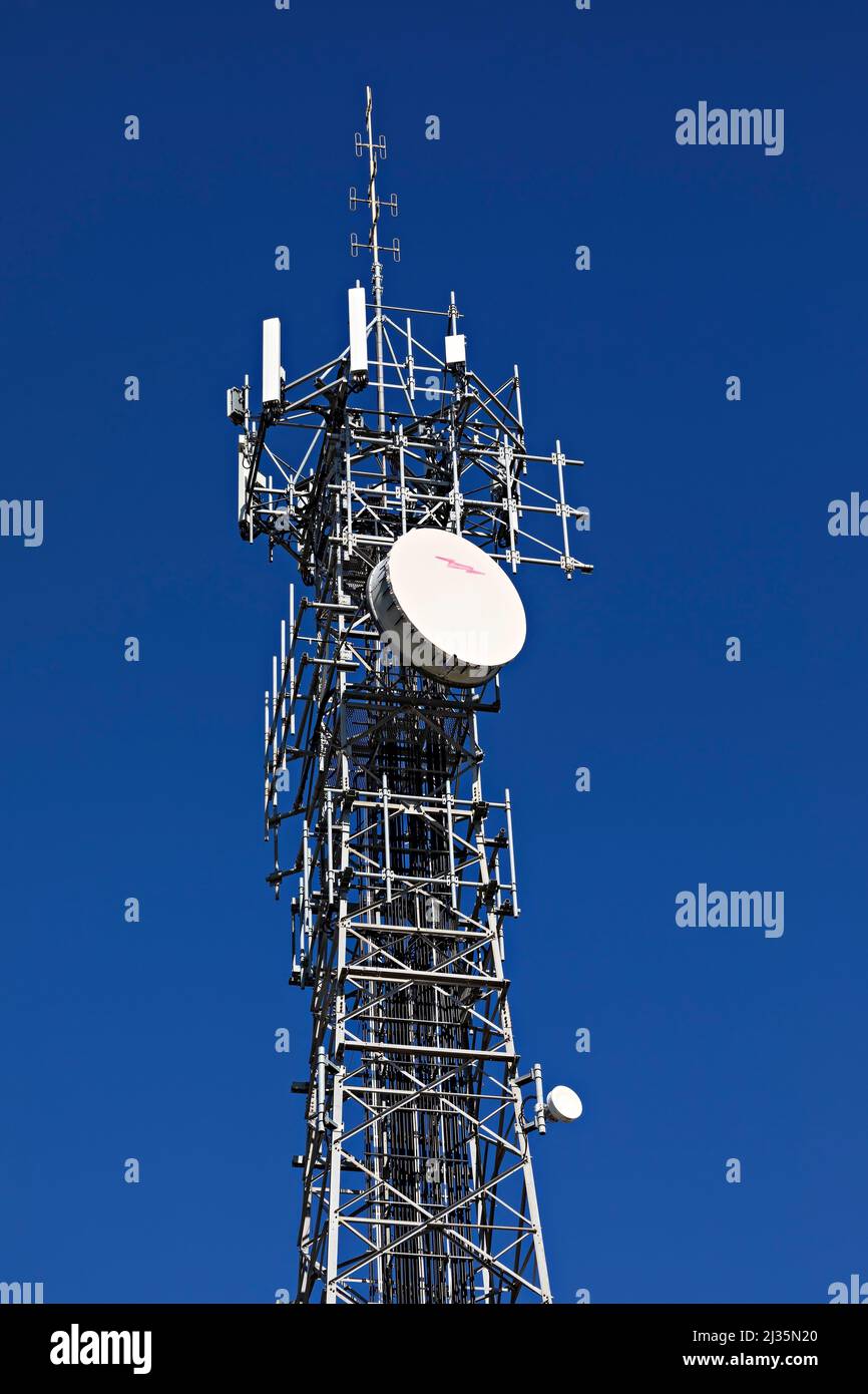 Microwave dish hi-res stock photography and images - Alamy