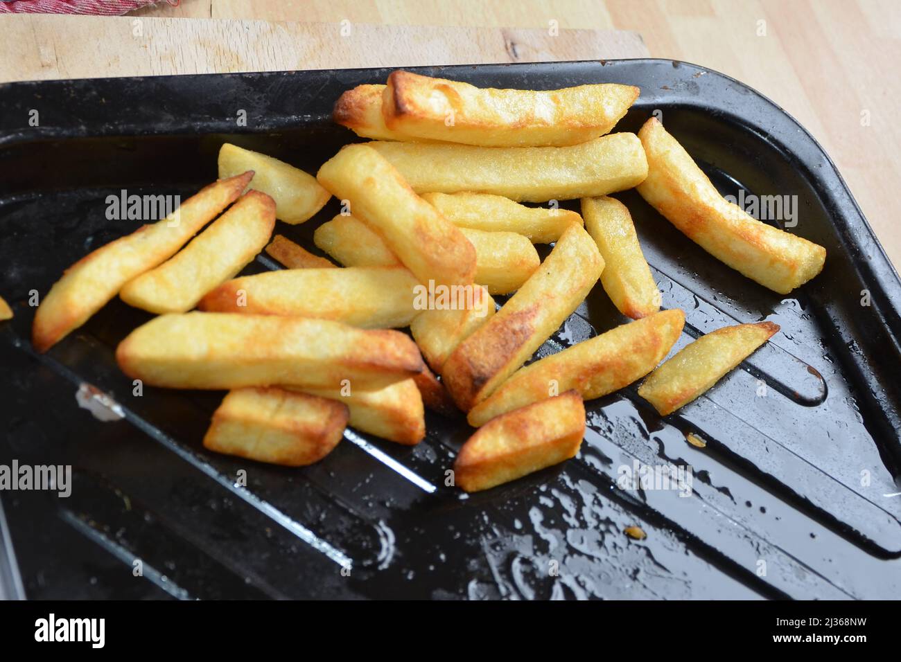 deep fried potato chips Stock Photo Alamy