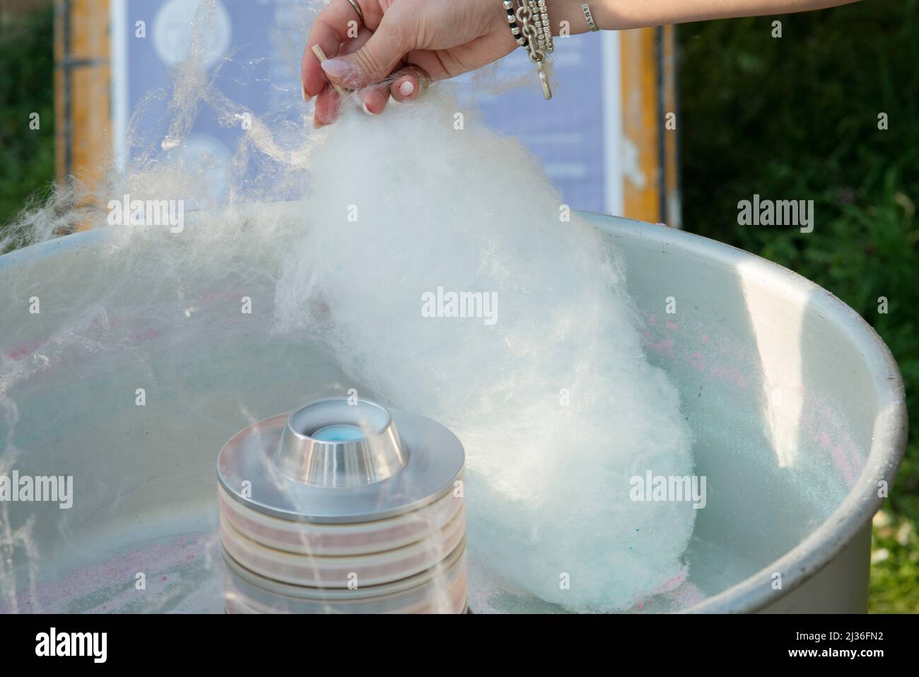 Candy making process hi-res stock photography and images - Alamy