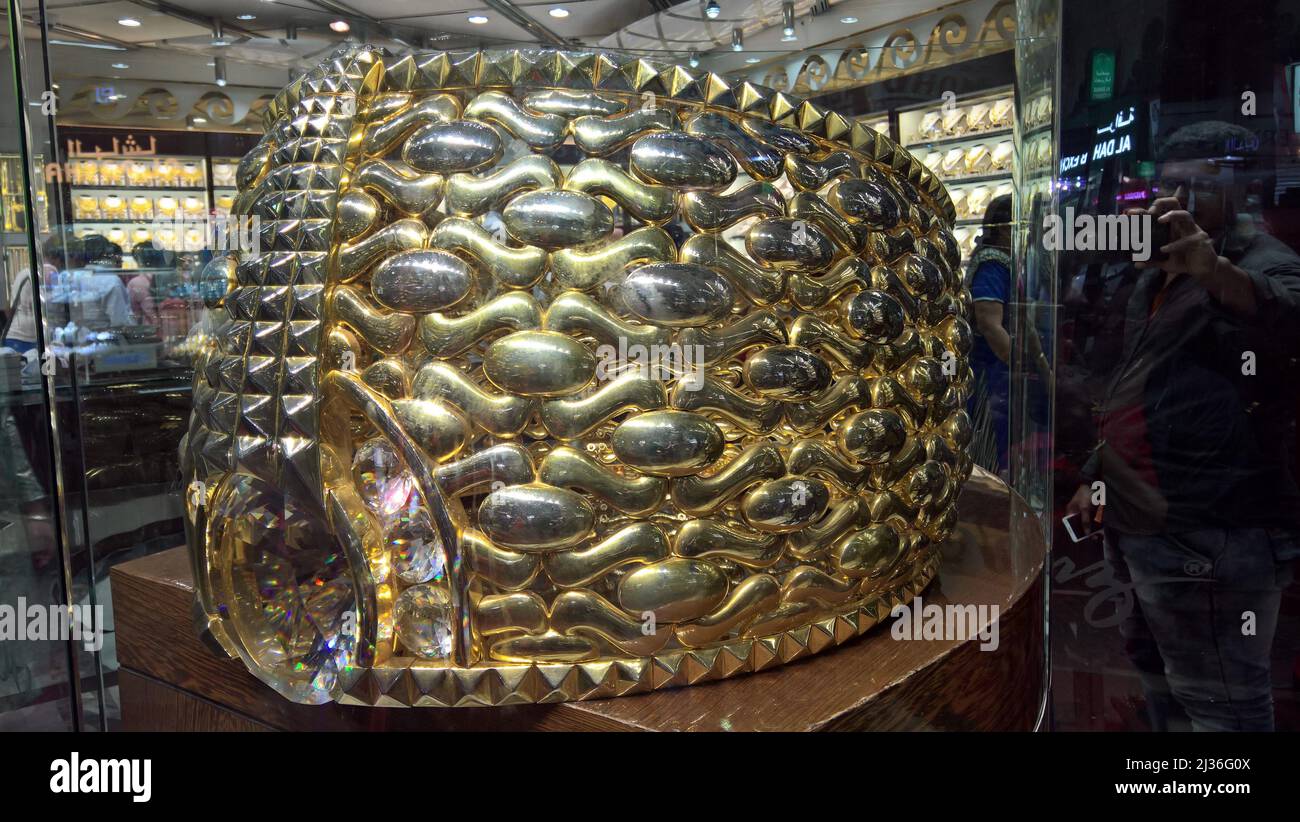 A closeup shot of the world's largest gold ring displayed in Dubai Gold