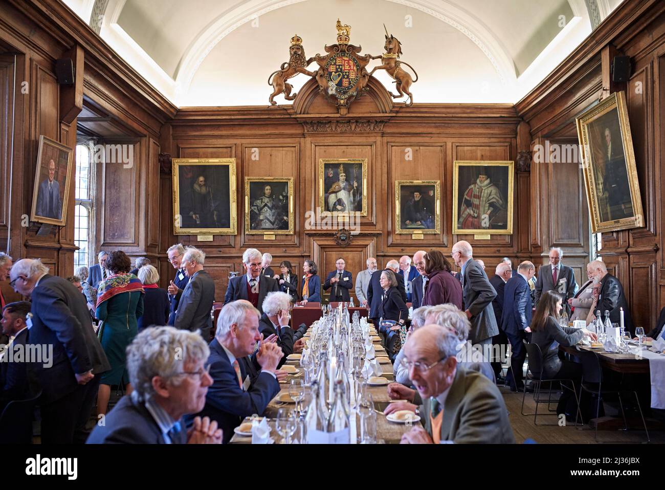 © John Angerson - Oxford University. Brasenose College. Dinning room. Stock Photo