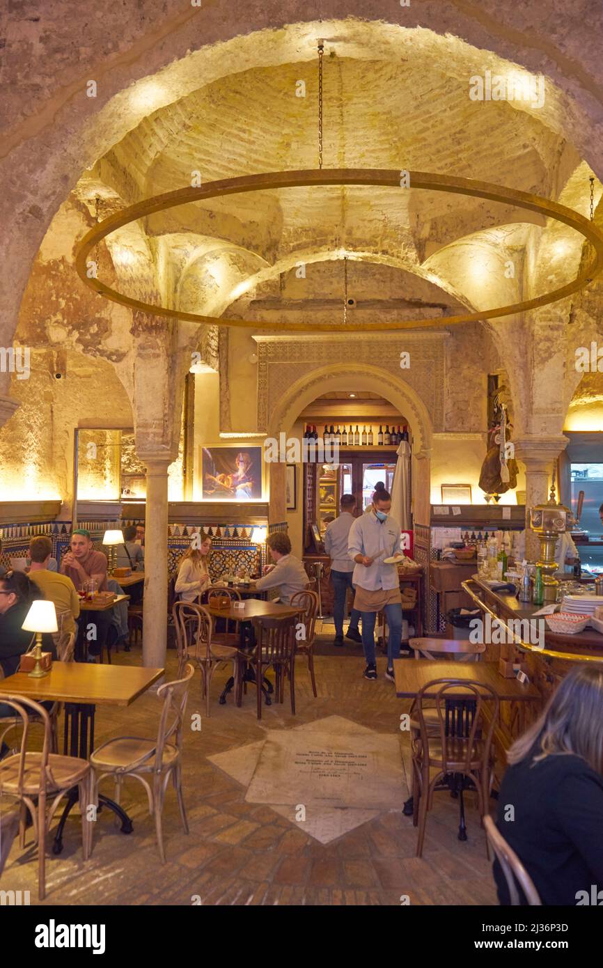 Cerveceria Giralda Bar, Seville, Andalusia, Spain, former 12th century Arab baths, hammam Stock Photo