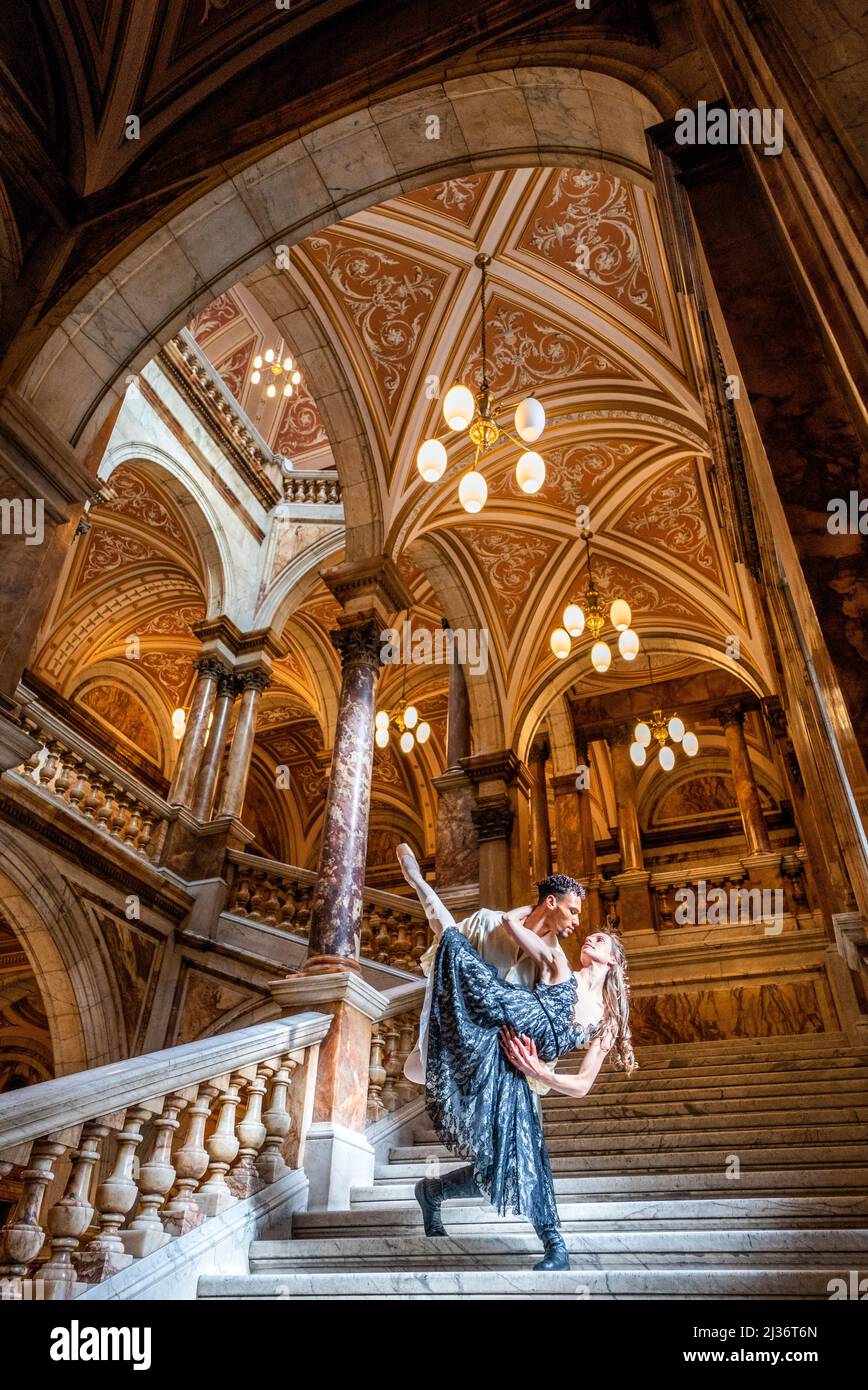 Principal dancer Jerome Anthony Barnes as Rudolf and soloist Claire Souet as mistress Mary Vetsera, during a photocall ahead of Scottish Ballet's world premiere of The Scandal at Mayerling, in the City Chambers, Glasgow. Picture date: Wednesday April 6, 2022. Stock Photo